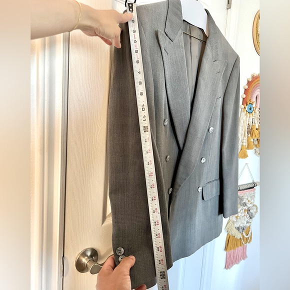 Valentino 2-pc Men’s Suit double breasted plaid gray - Picture 8 of 16